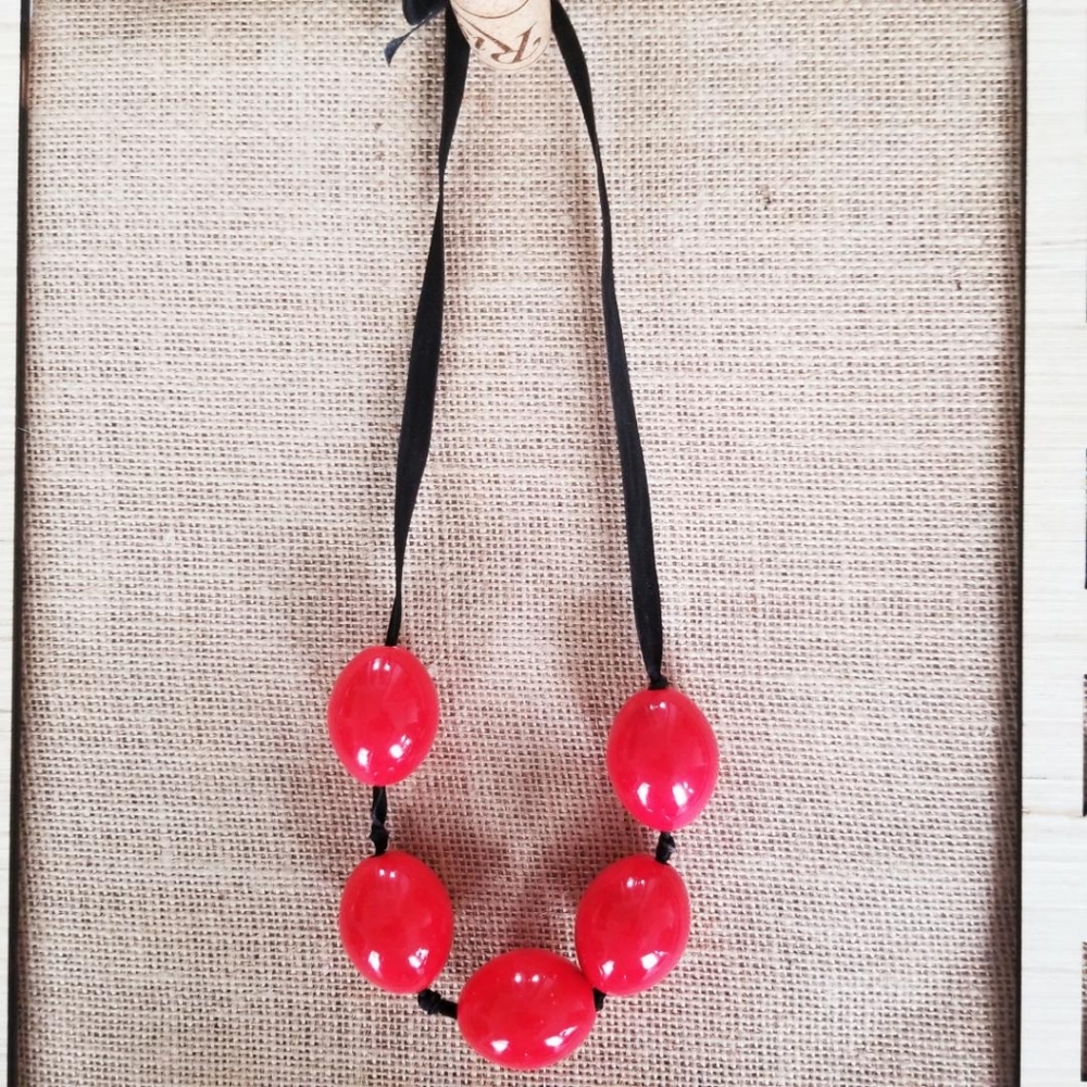 Red .Large ,Beaded ,Statement Necklace - image 4